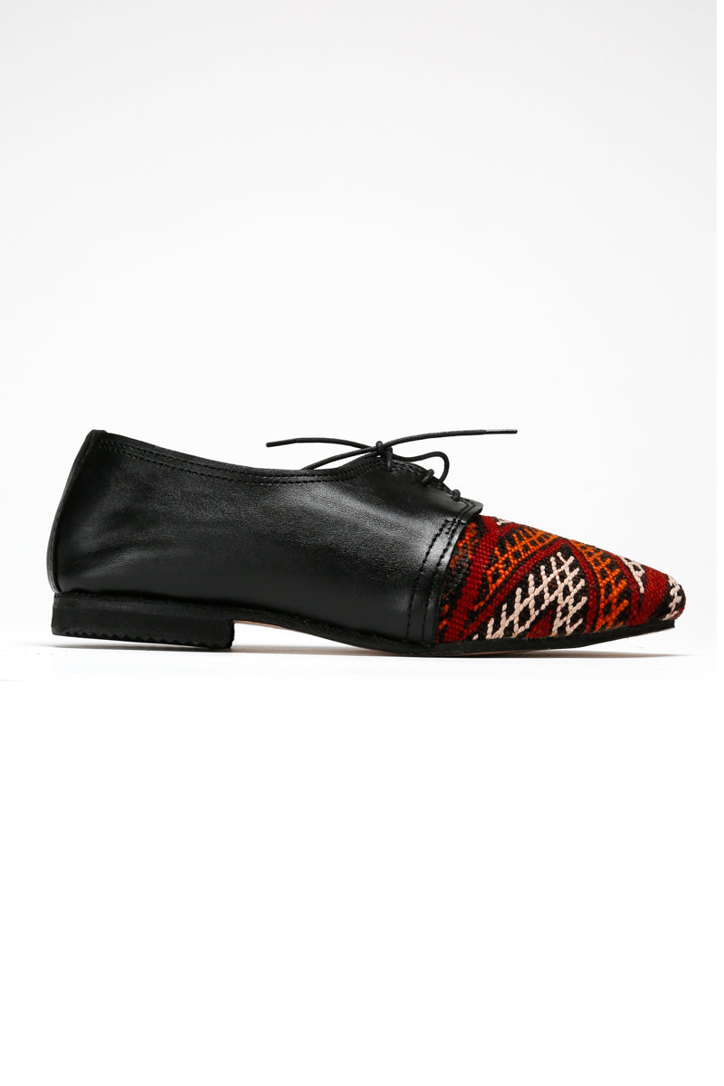 Side view: Women's Rug Oxfords 18 - One-of-a-kind Vintage Moroccan Rug Shoes - Size 7.5