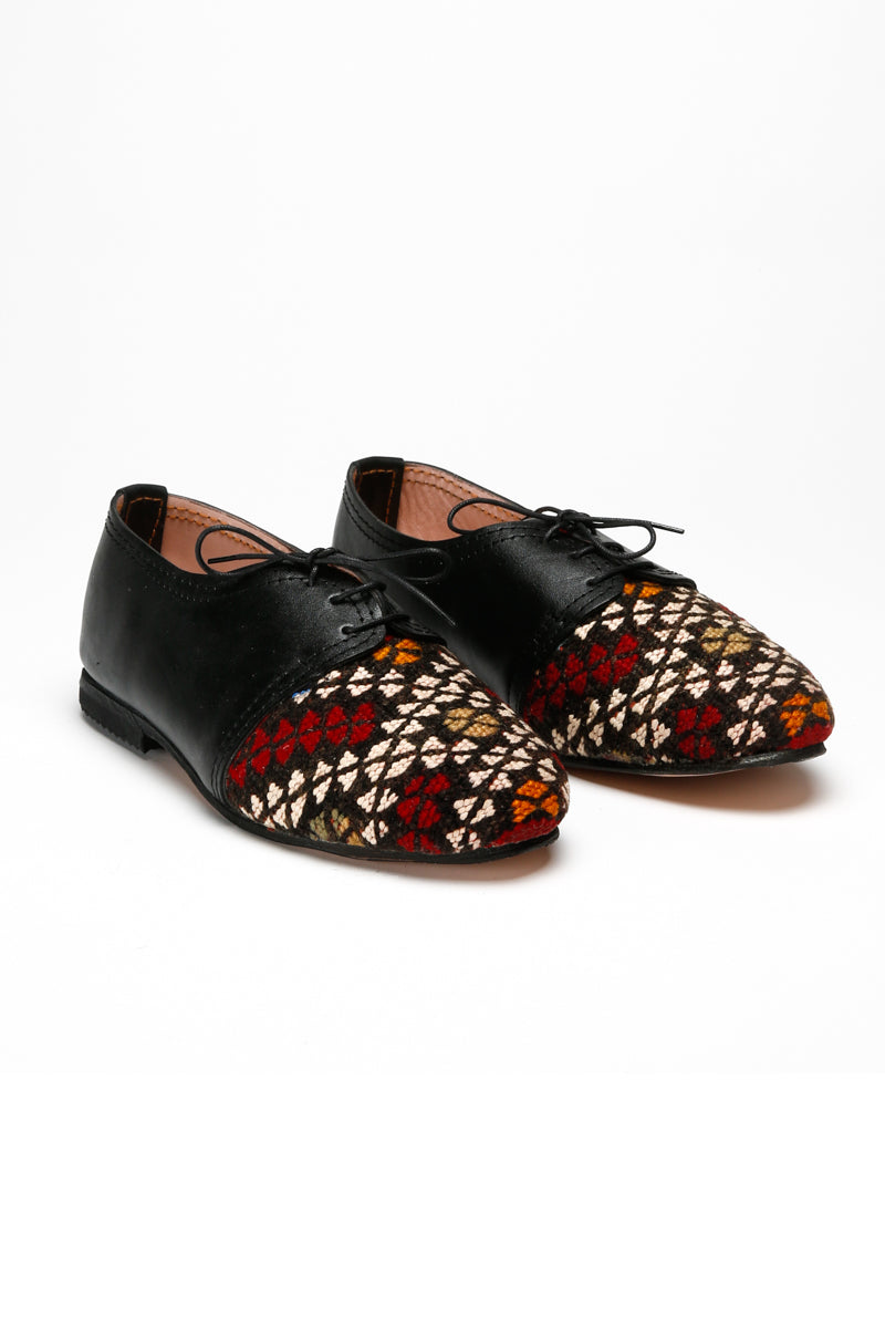 Women's Rug Oxfords 20 - One-of-a-kind Vintage Moroccan Rug Shoes - Size 7.5