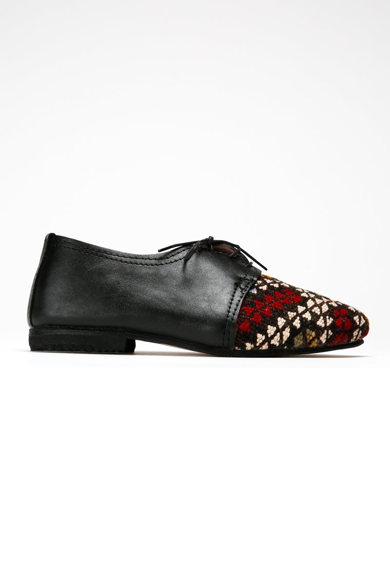 side view Women's Rug Oxfords 20 - One-of-a-kind Vintage Moroccan Rug Shoes - Size 7.5