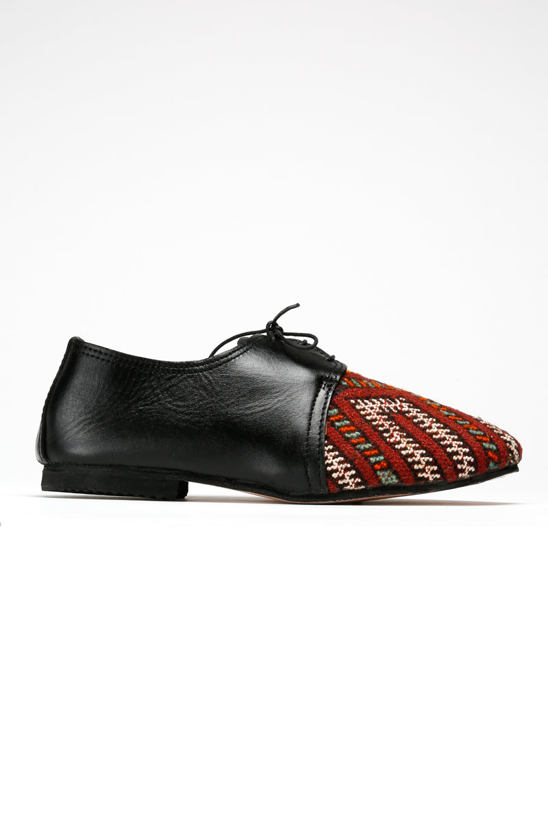 side view Women's Rug Oxfords 24 - One-of-a-kind Vintage Moroccan Rug Shoes - Size 8