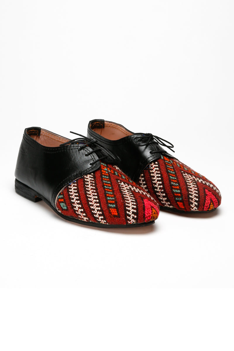 Women's Rug Oxfords 25 - One-of-a-kind Vintage Moroccan Rug Shoes - Size 8.5