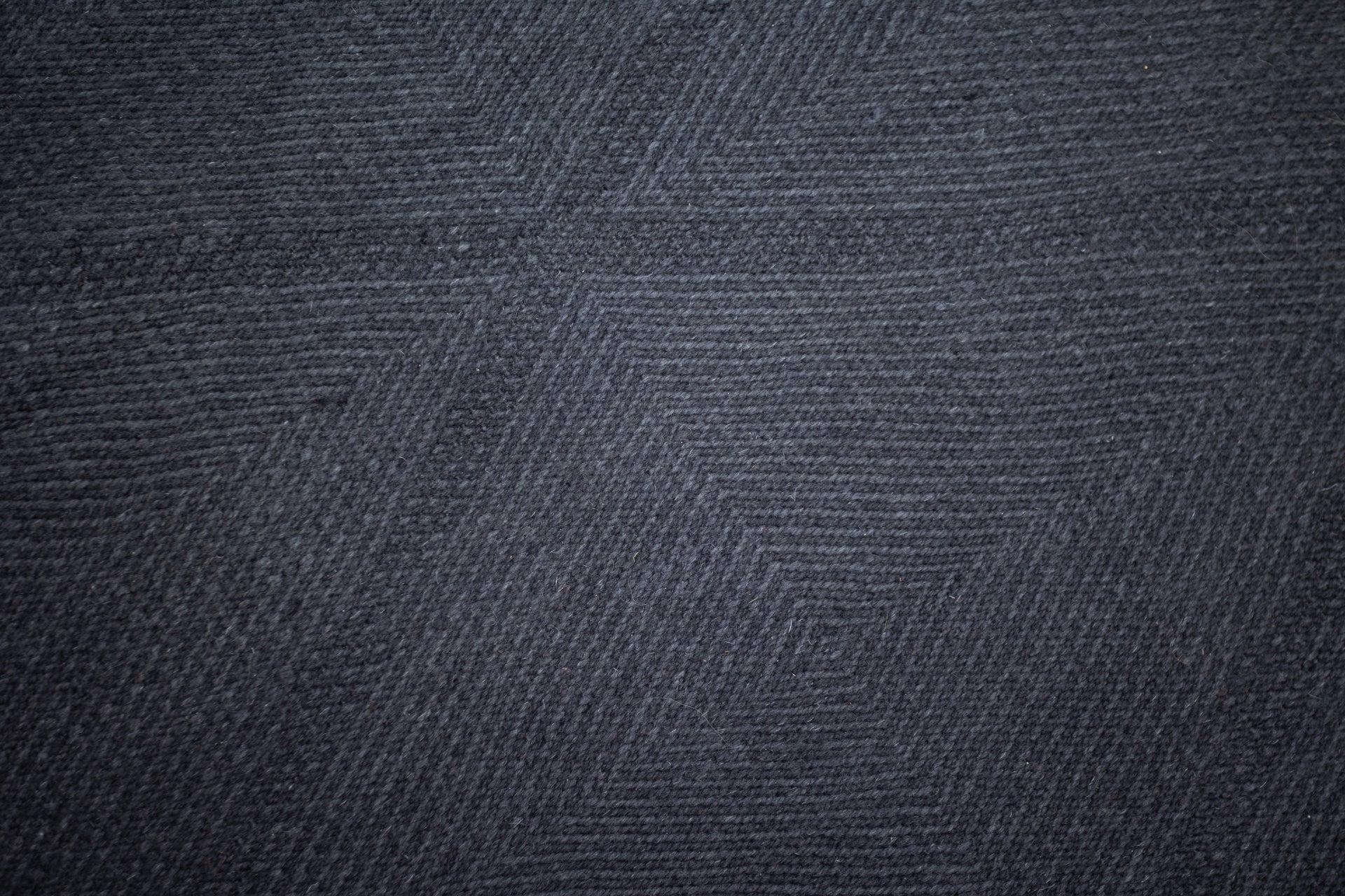 Two-Tone Grey Monochrome Zanafi Rug - 3'1 x 3'10