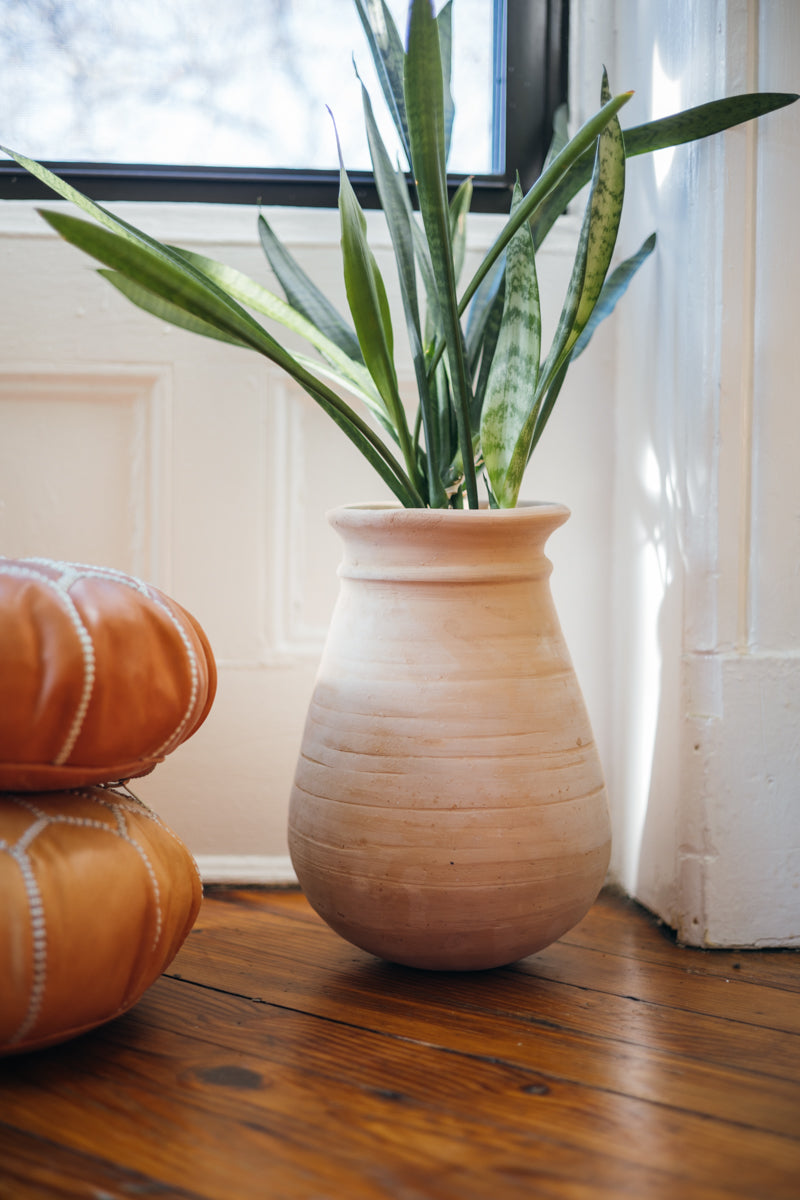 Hand-Sculpted Clay Vessel in Light Terra Cotta