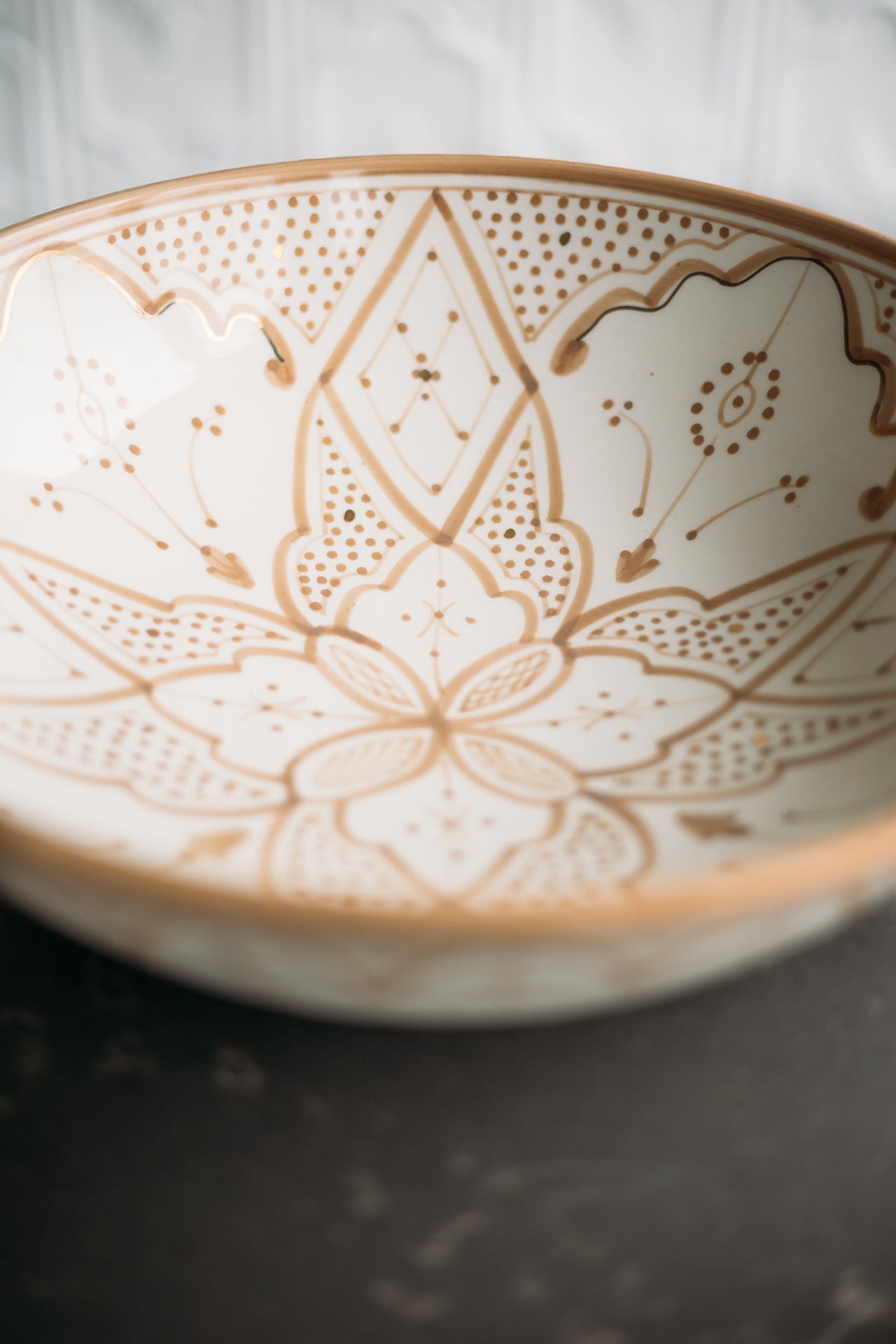 Zwak Extra Large Serving Bowl - Sahara – OUIVE