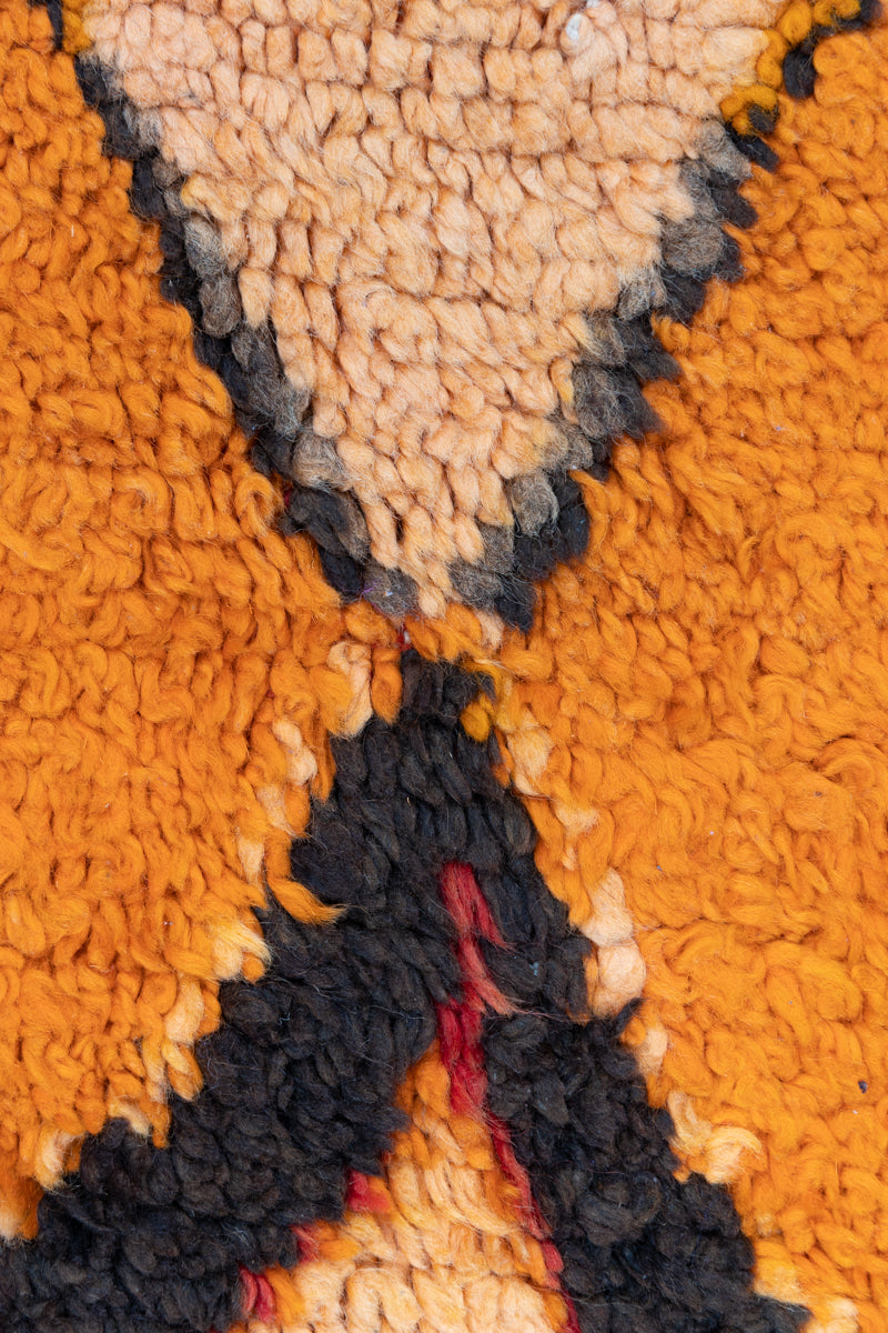 TANGERINE DREAM Vintage Moroccan Rug - 6'7 x 5'6