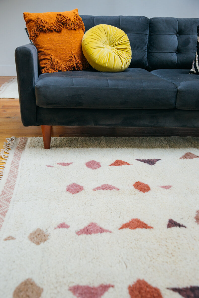 "SOLSTICE" White Moroccan Wool Rug With Beige, Dusty Rose, Red & Eggplant - 5'6" x 7'7"
