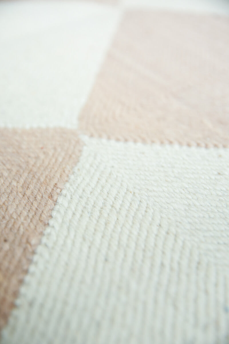 "DIAMOND" Checker Zanafi Flatweave Wool Rug (Made-to-Order) - Champagne Blush