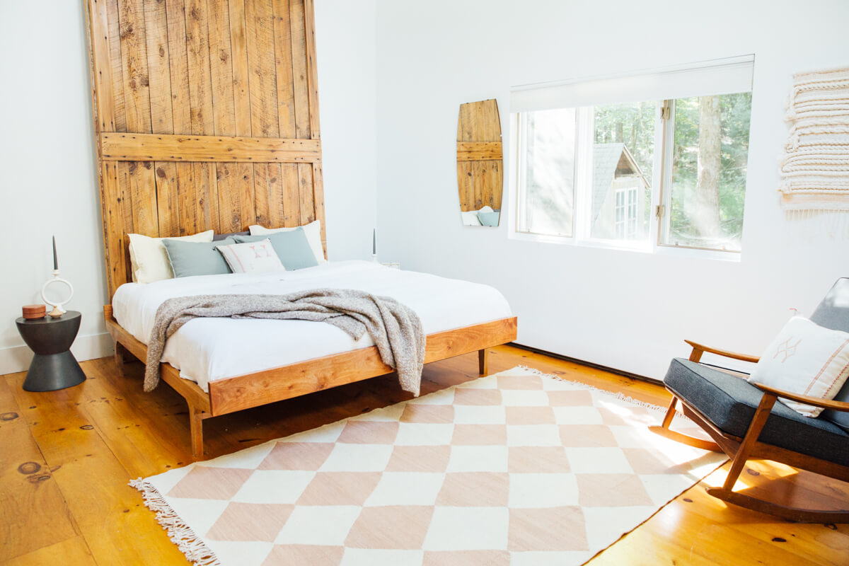 Champagne Blush Checker Zanafi Moroccan Wool Rug styles in master bedroom