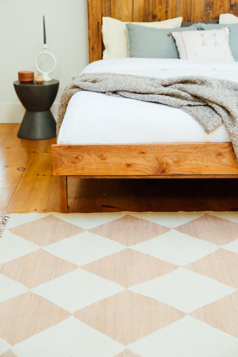 "DIAMOND" Checker Zanafi Flatweave Wool Rug (Made-to-Order) - Light Blue+Black