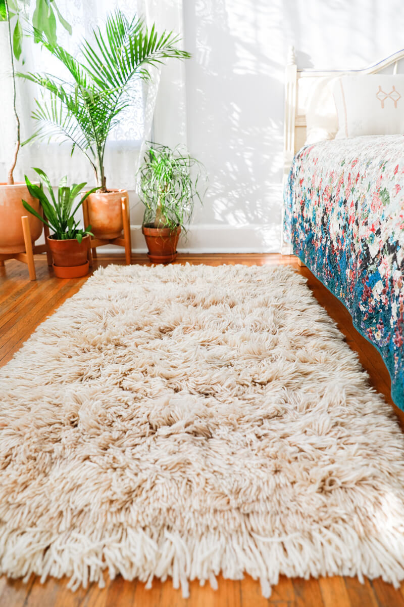 Made-to-order Ultra Shag Reversible Moroccan Wool Rug - White w. Multicolor Stripe Back