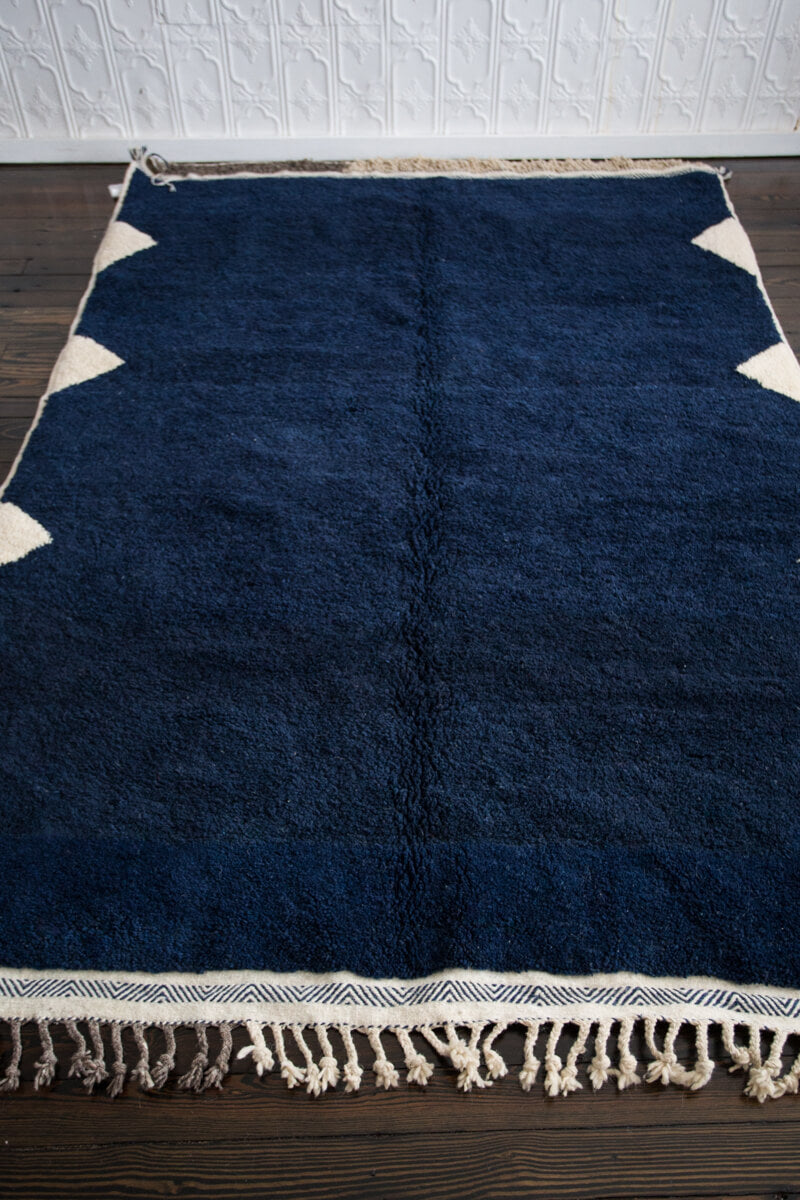 "Scouts Honor" Indigo Blue and White Contemporary Moroccan Wool Rug - 7'11" x 5'6" ft (168x150 cm)