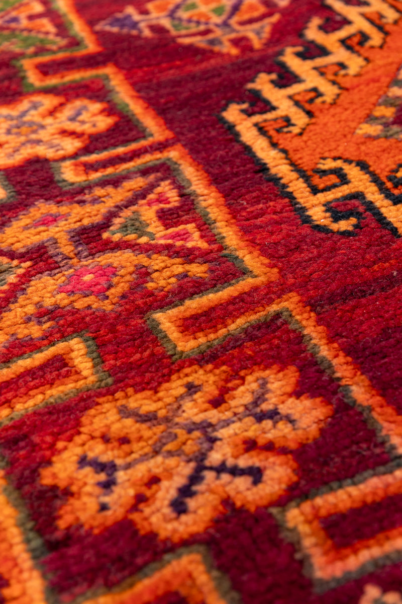BIG BOLD - Vintage Rehamna Moroccan Area Rug - 9&#39;3&quot; x 6&#39;9&quot;