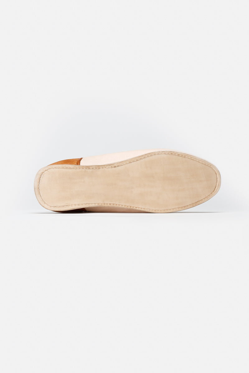 View of bottom sole of Ouive Unisex House Shoe in Light Natural undyed leather 