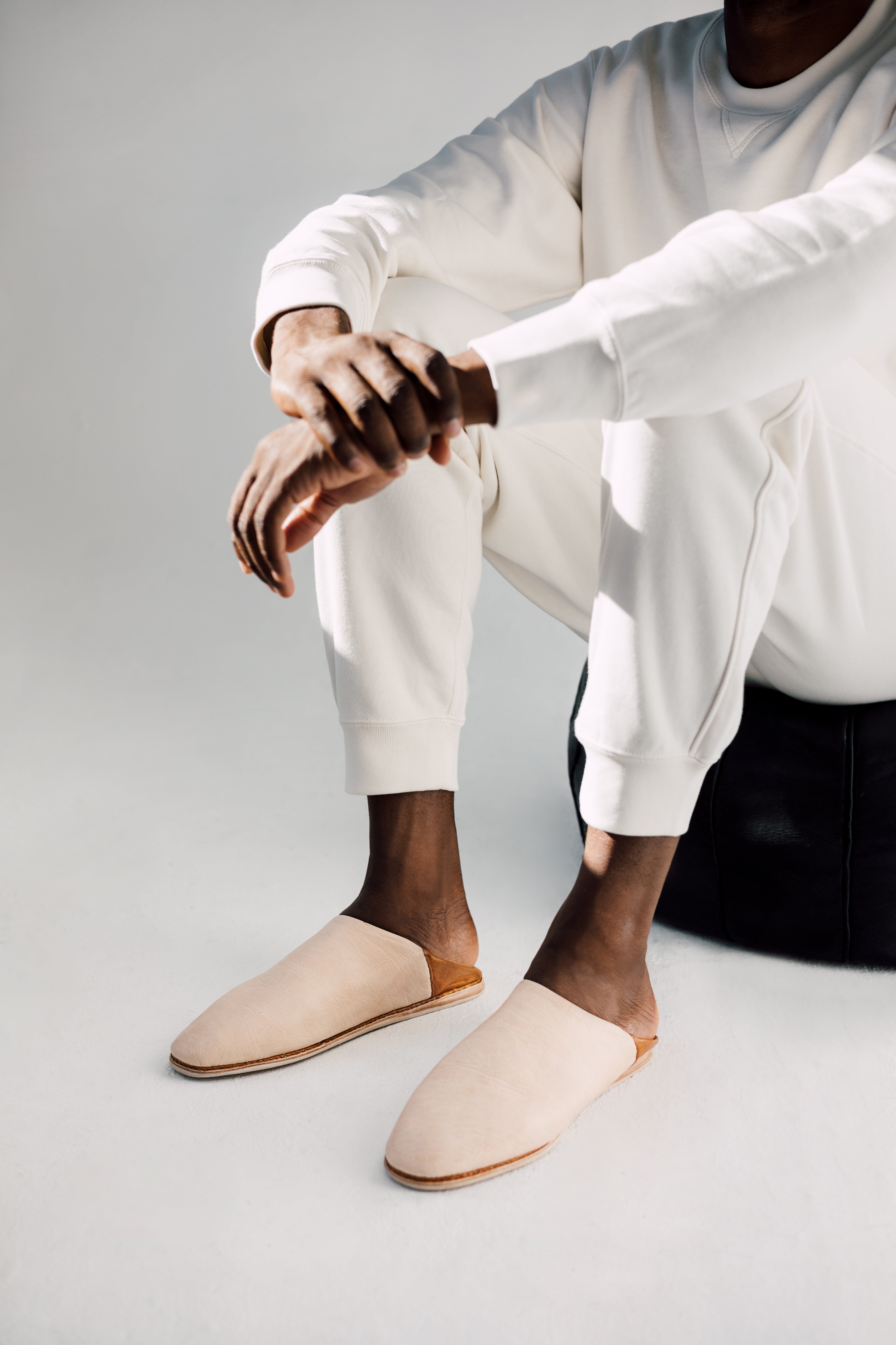 UNISEX HOUSE SHOES IN NATURAL VACHETTA LEATHER