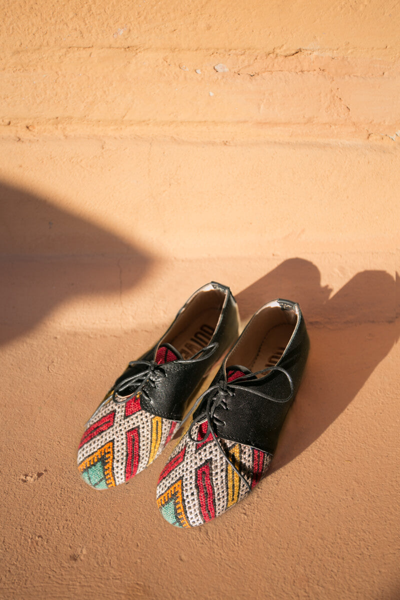 The Red City Oxford 07 - One-of-a-kind Handmade Leather and Moroccan Rug Shoes - Women&#39;s Size 8