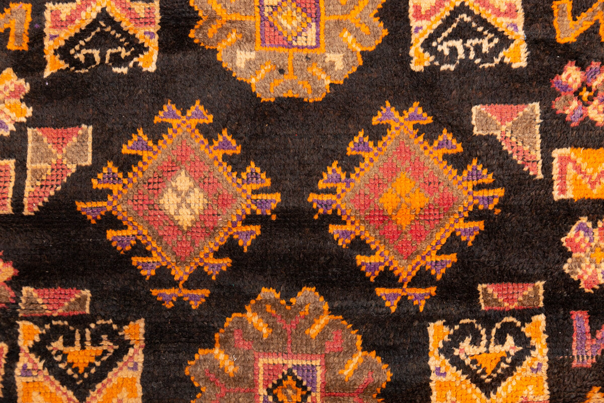 Dark Brown-Black Vintage Taznakht Moroccan Rug - 5&#39;1&quot; x 3&#39;6&quot;