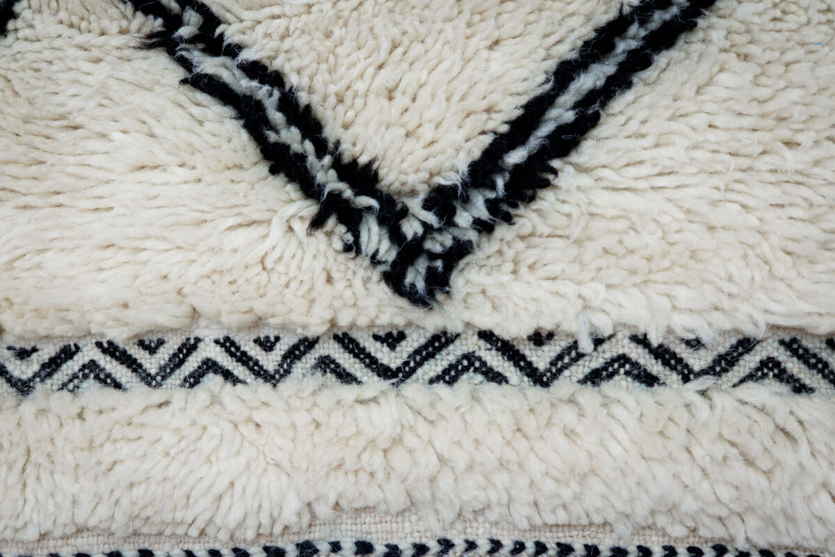 Natural White with Black Double Lattice Beni Ourain Moroccan Rug - 12&#39; x 5&#39;9&quot;