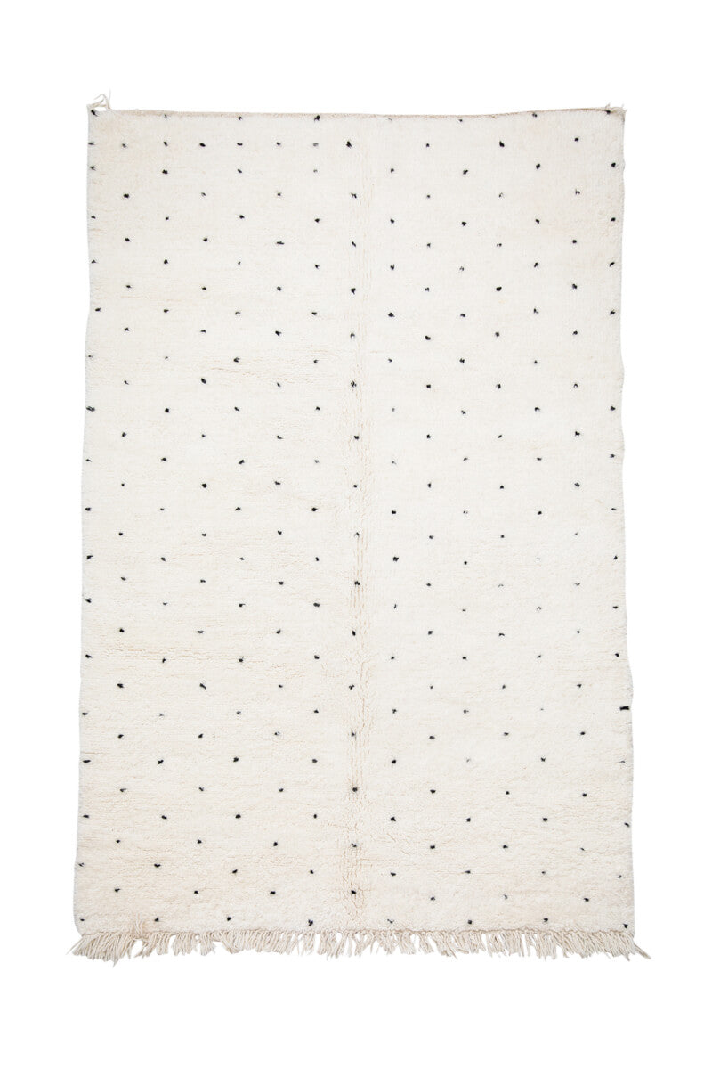 POLKA DOT - Natural White and Black Moroccan Wool Rug - 8&#39; x 5&#39;1&quot;