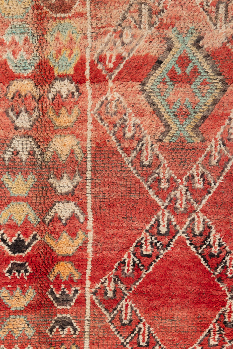 SYMMETRY Red Vintage Zemmour Moroccan Rug 8&#39;5 x 5&#39;6
