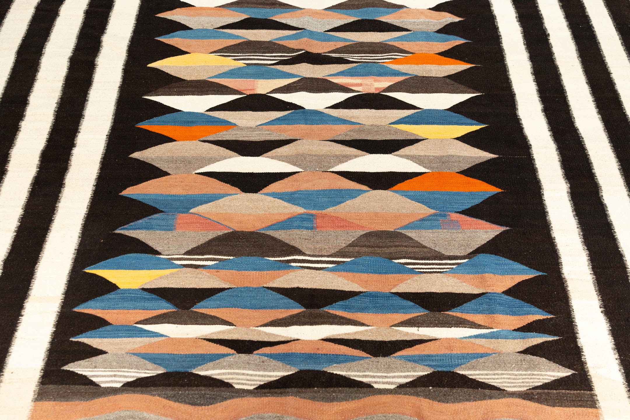 POSTCARD 1 Moroccan Flat Weave Area Rug - 10&#39;10&quot; x 7&#39;3&quot;