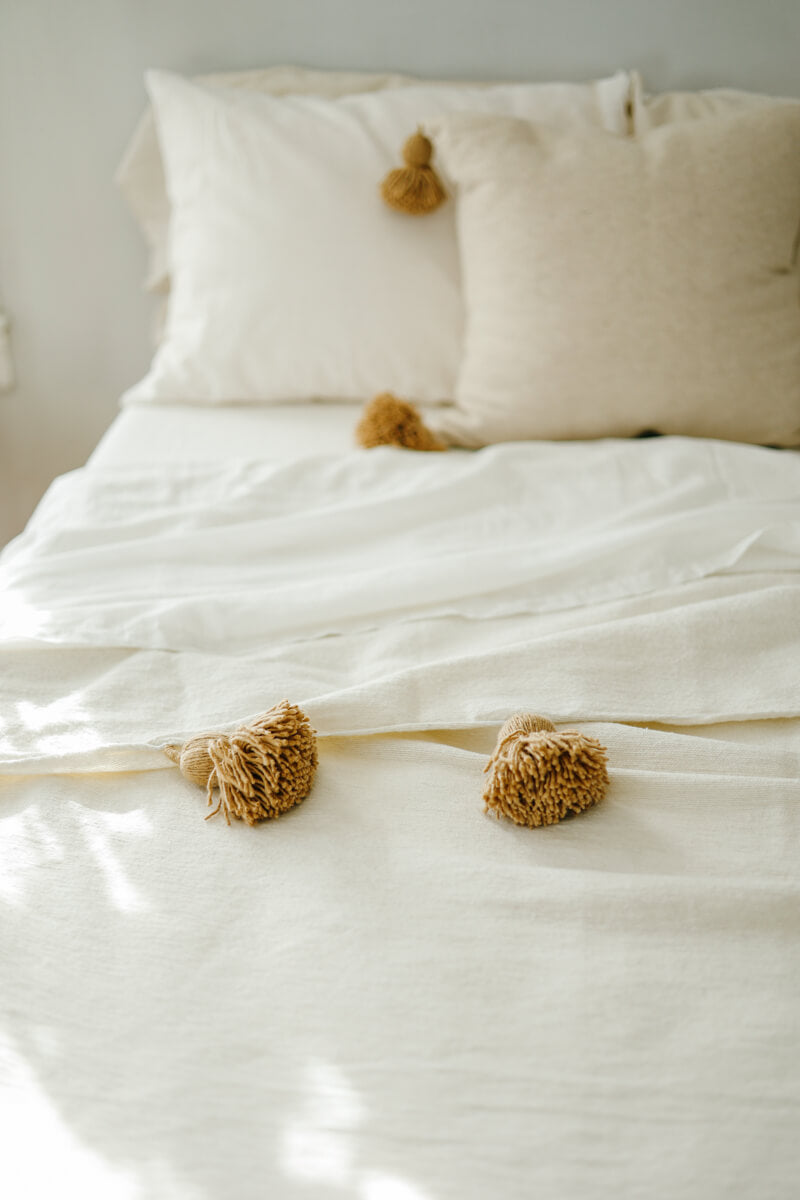 Moroccan Pom Pom Blanket - White with Beige Pom-poms - OUIVE Rugs