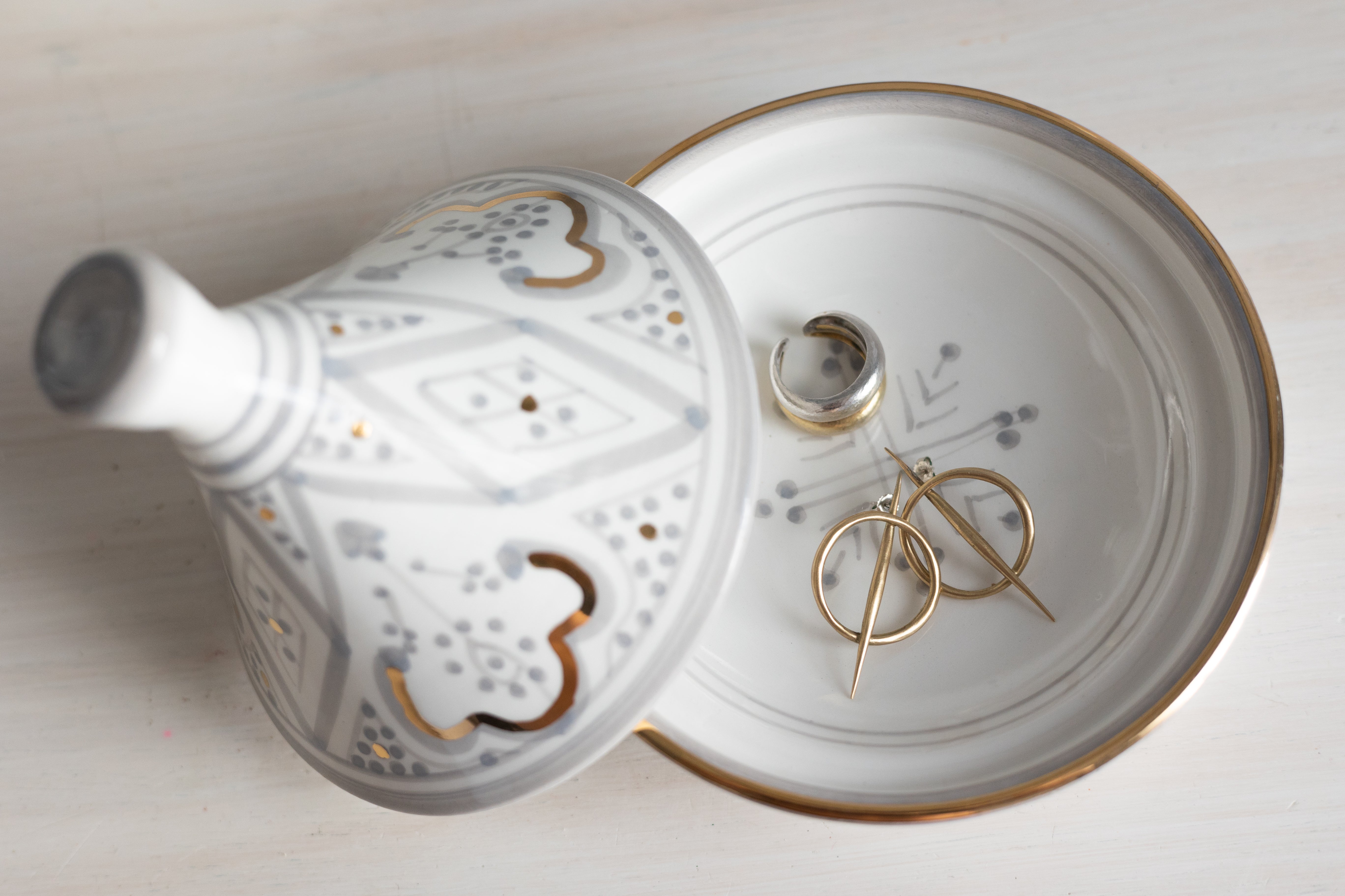 Hand-painted Gray + 12 karat Gold Zwak Decorative Ceramic Tagine - Chabi Chic - Avail. in Medium &amp; Large