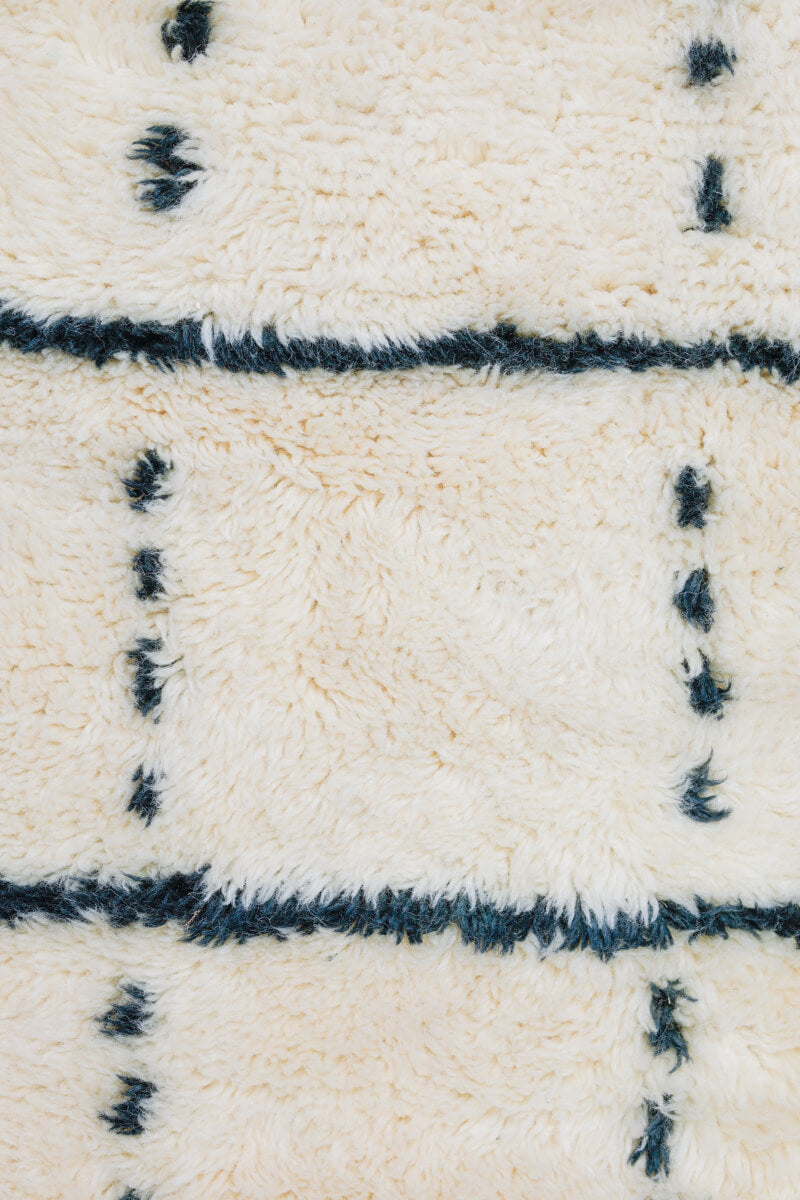 Ivory with Dark Slate Gray Grid Beni Mini Moroccan Wool Rug - 2x3 ft