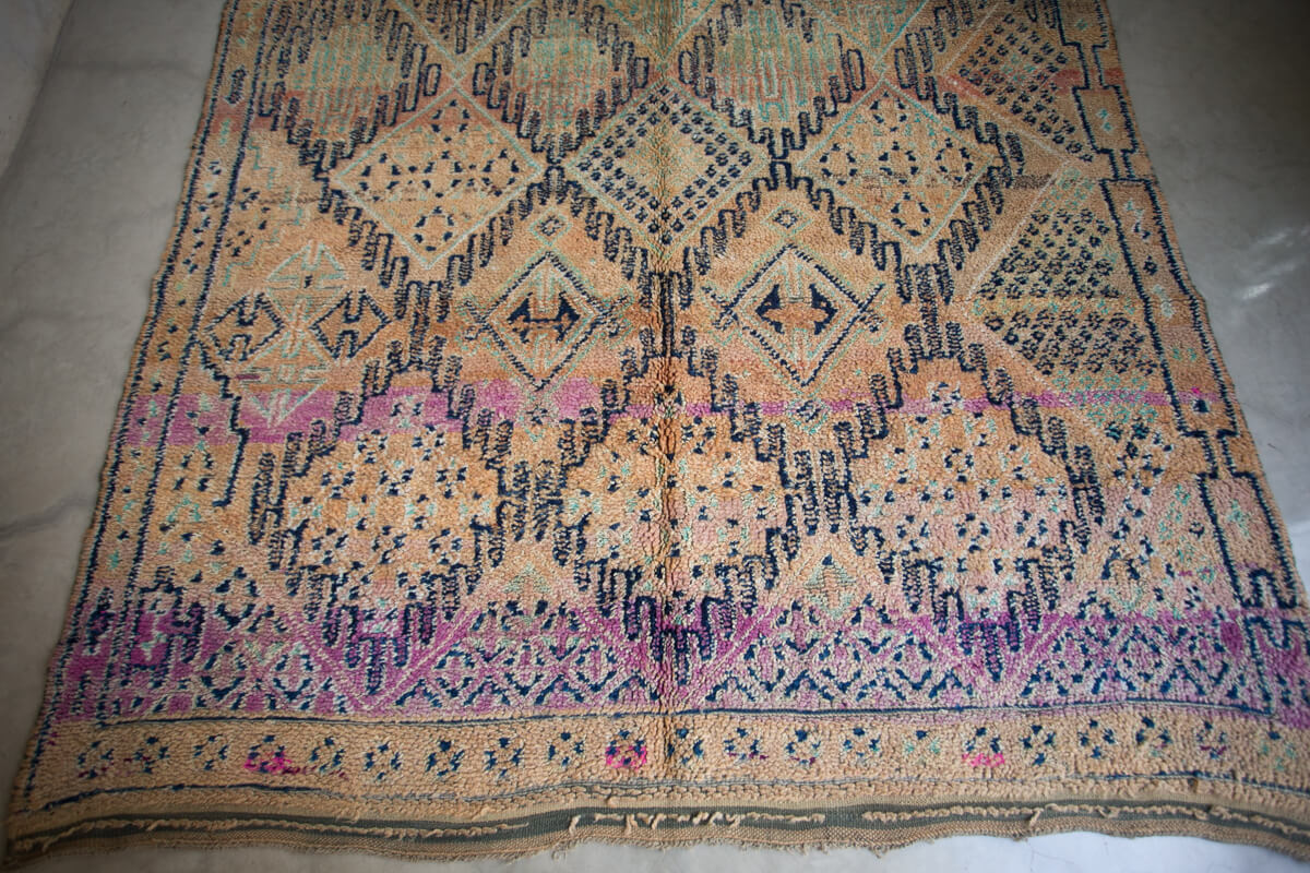 &quot;Laurel Light&quot; Vintage Beni Mguild Moroccan Rug - 9&#39;8&quot; x 5&#39;11&quot; ft