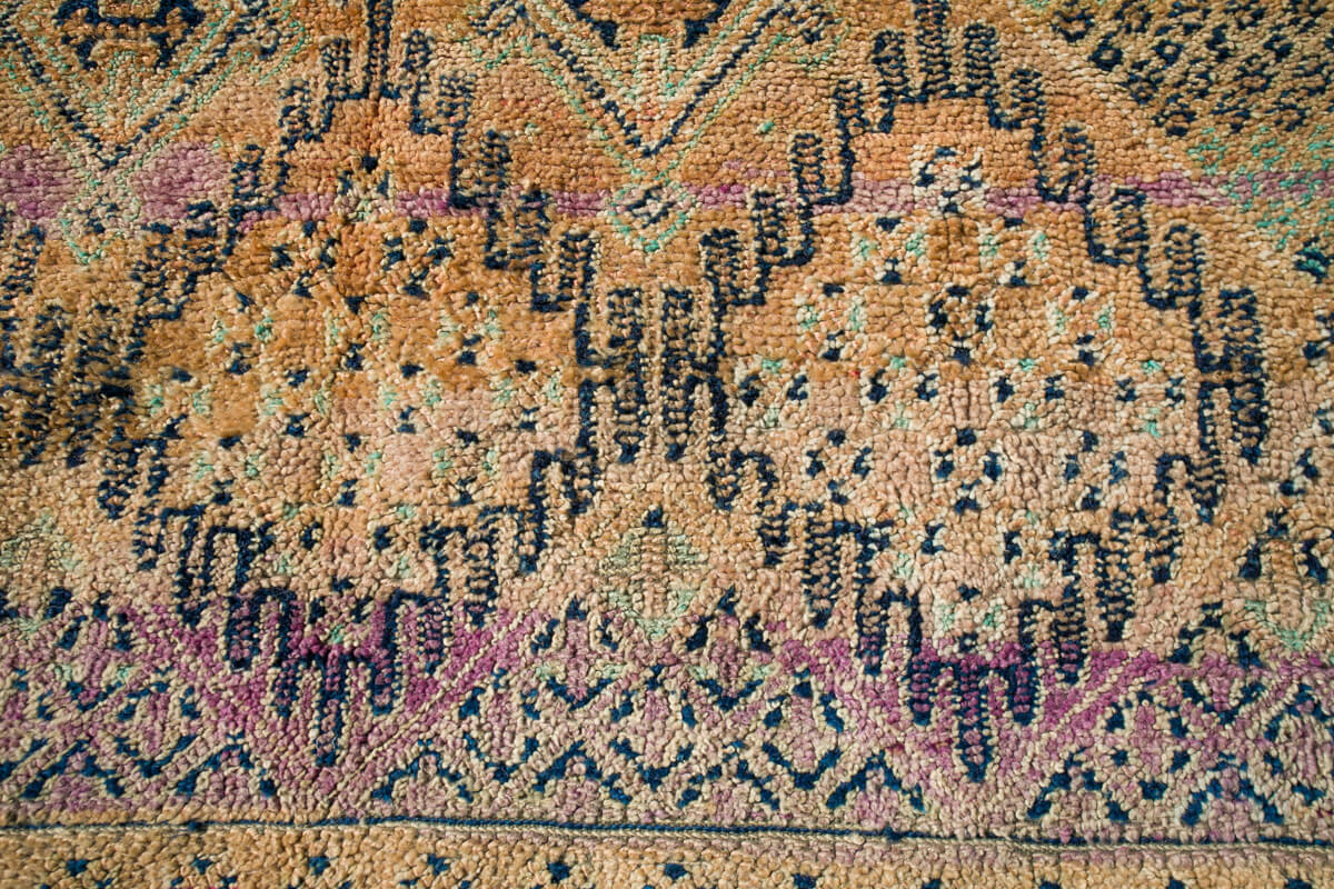 &quot;Laurel Light&quot; Vintage Beni Mguild Moroccan Rug - 9&#39;8&quot; x 5&#39;11&quot; ft