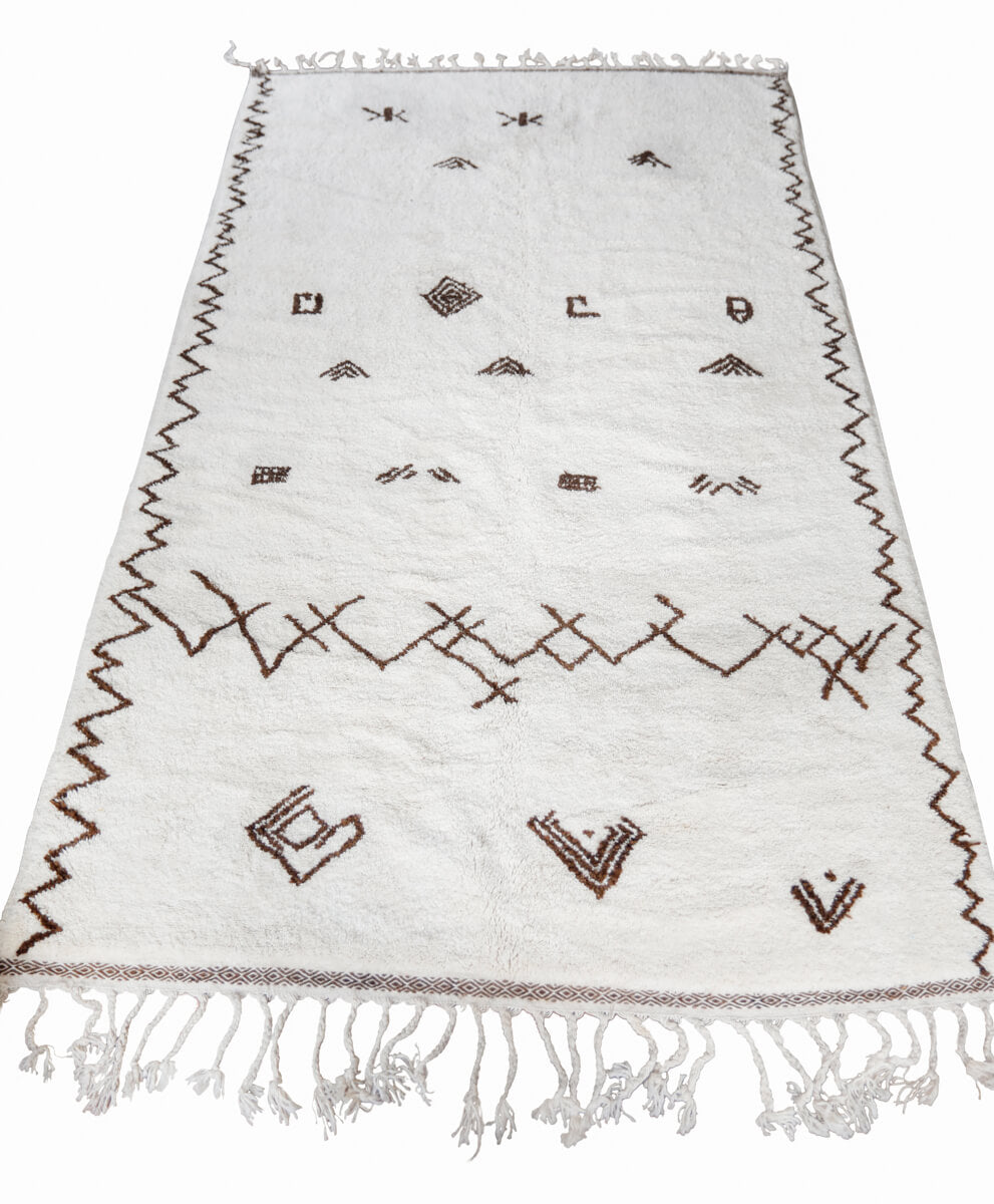 &quot;Symbol&quot; White Moroccan Berber Rug with Brown Tribal Symbols - 8&#39;7&quot; x 5&#39;2&quot;