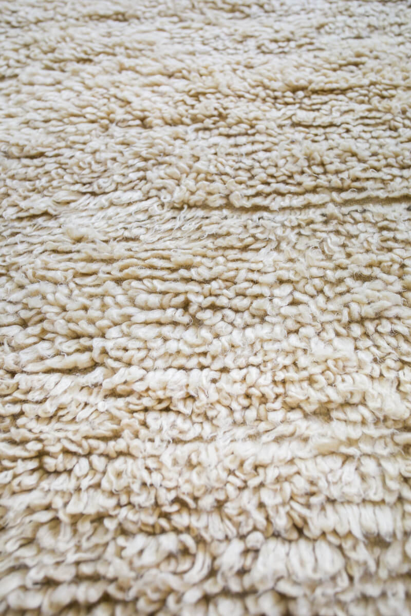 Reversible Vintage Ivory Bnchgra Beni Ourain Looped Pile Wool Rug - 8&#39;4&quot; x 5&#39;1&quot;