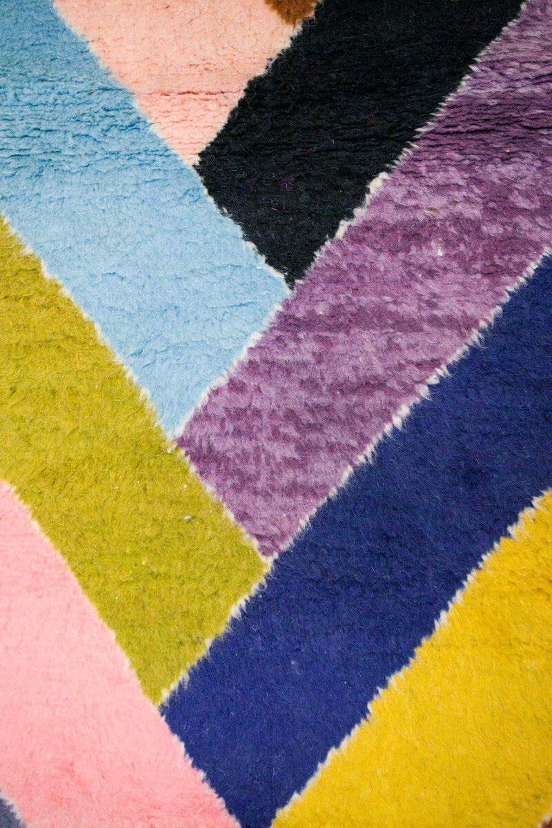 "Herringbone" Multi-Color Wool Berber Runner Rug - 9'9" x 3'2"