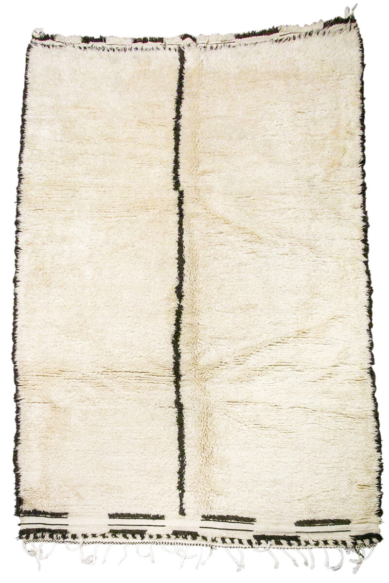 OUIVE Reversible Vintage White Beni Ourain Moroccan Wool Rug With Black Stripe Center - 9&#39;4&quot; x 5&#39;1&quot;