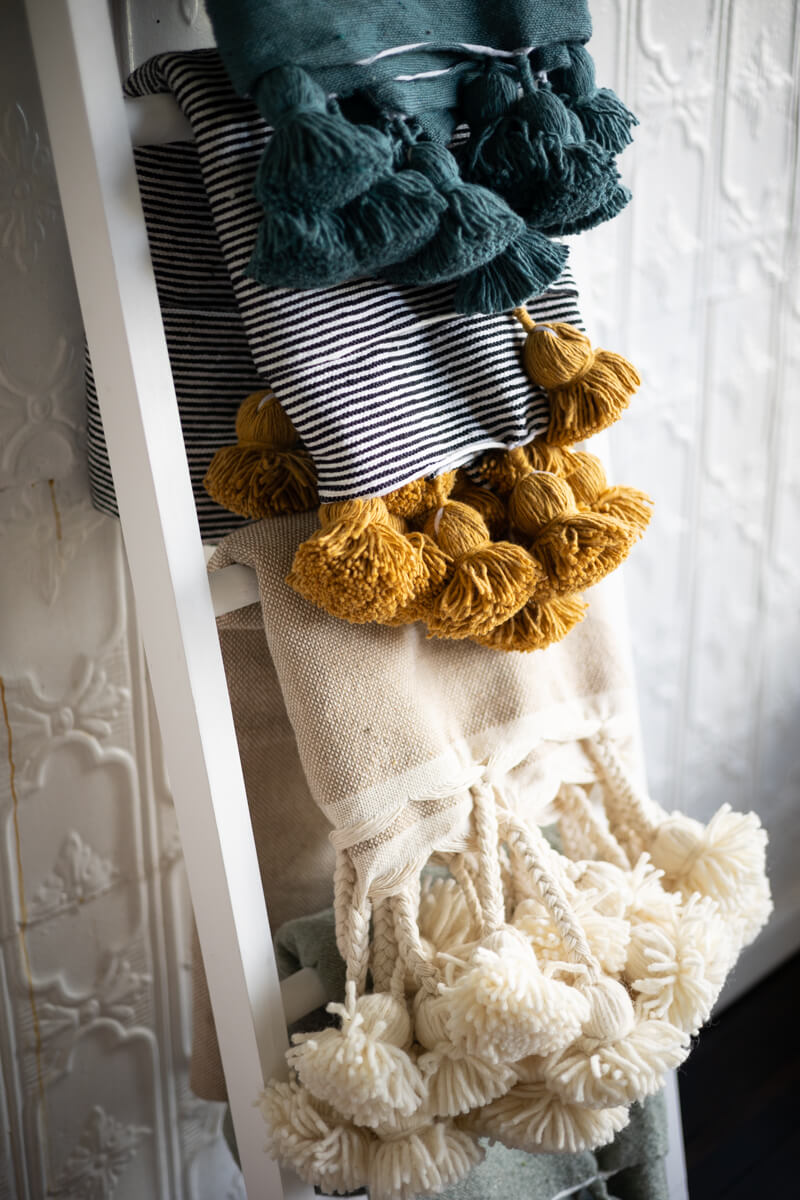 Moroccan Pom Pom Throw Blanket Cotton with Long Wool Tassels